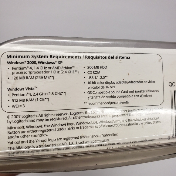 Logitech 1.3 megapixel Quick Cam Deluxe for Notebooks with Travel Pouch - Picture 4 of 5